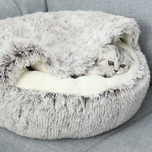 Winter Long Plush Cat Bed | Soft & Cozy Cat Lounger